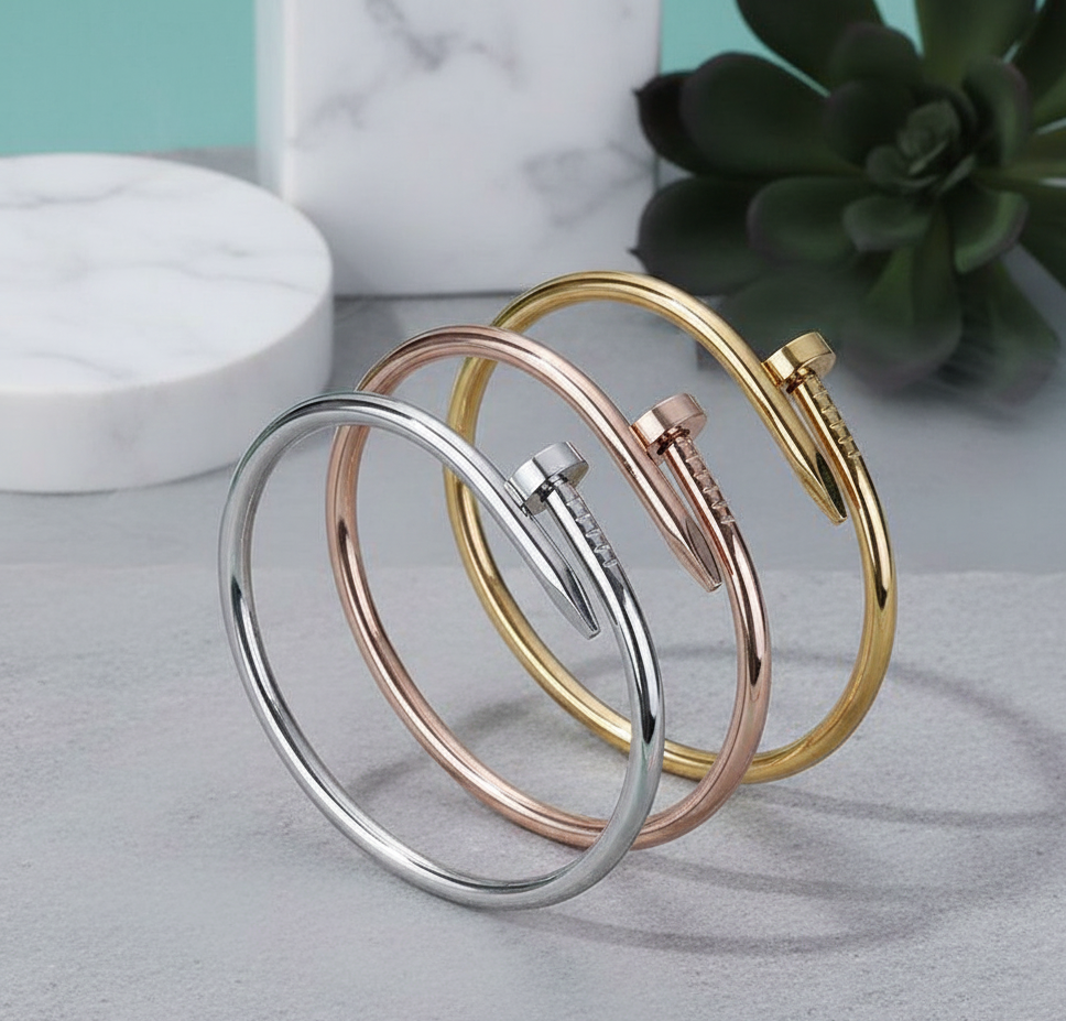 The Triple-Tone Nail Bangle Set
