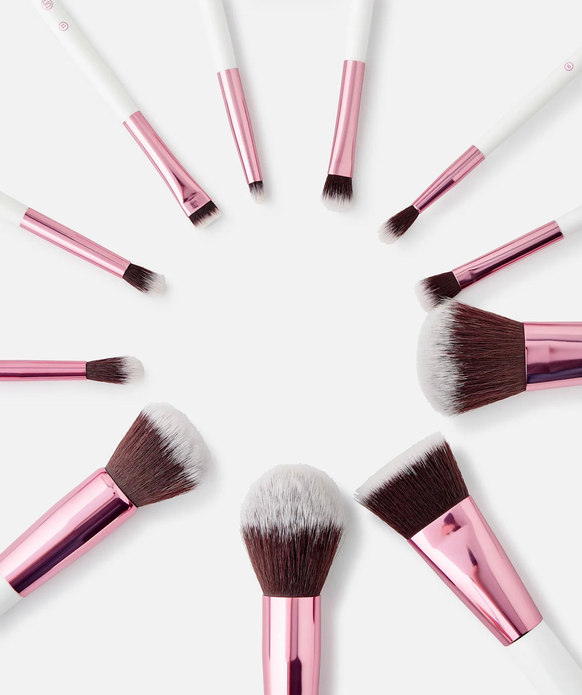 BH Cosmetics Crystal Quartz Brush Set – Radiance in Every Stroke