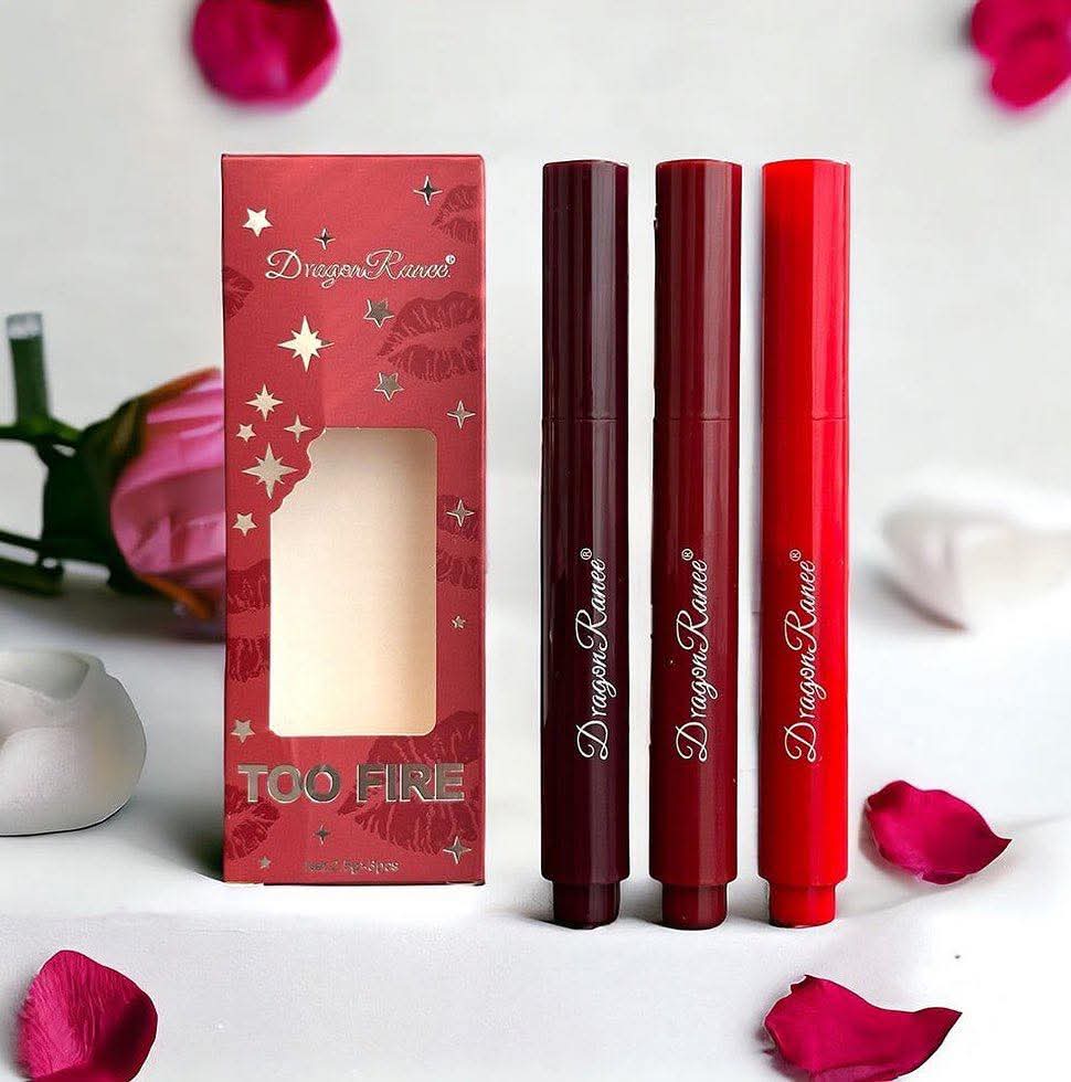 Dreamy Rouge Lipstick Crayon