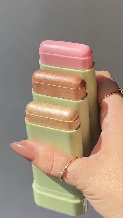 Pixi On-The-Glow SuperGlow Highlighter
