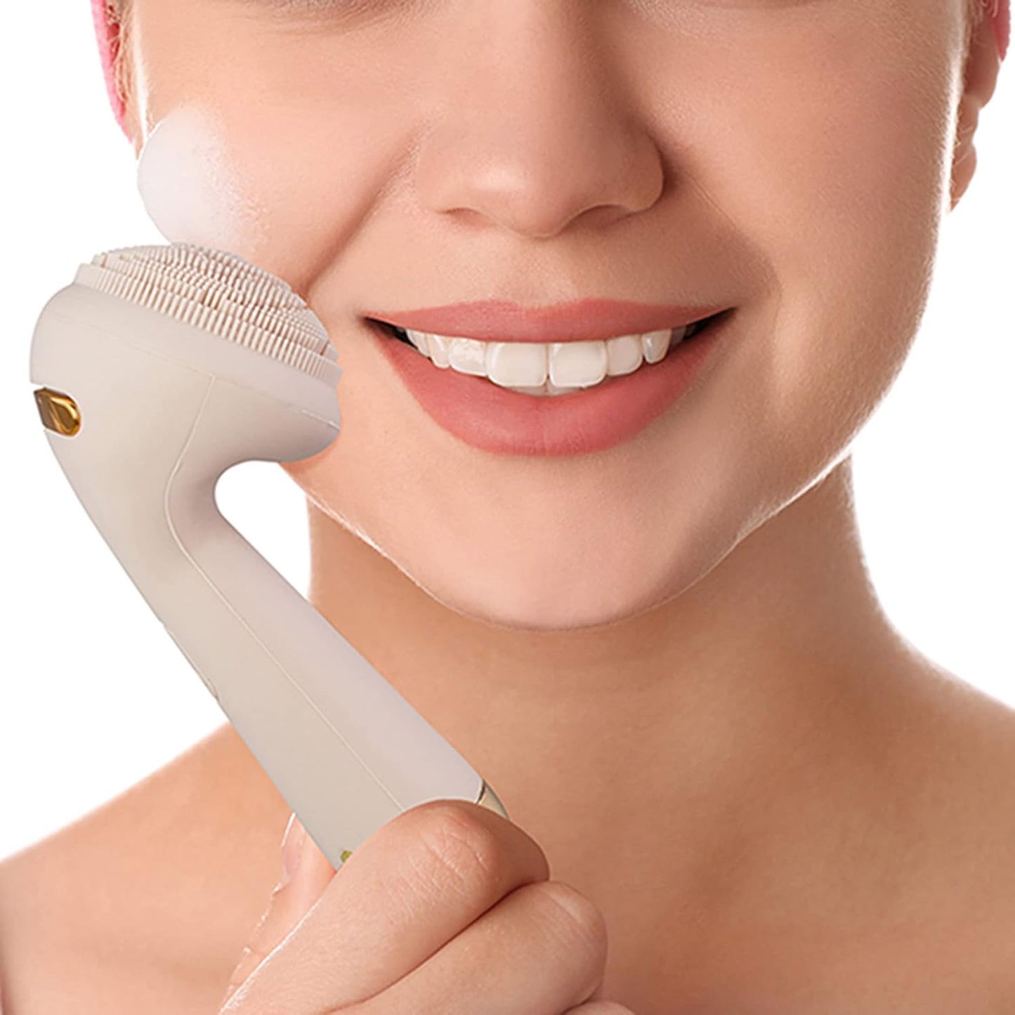 Silicone Facial Cleansing Brush Face Scrubber – Gentle, Deep & Hygienic Cleansing