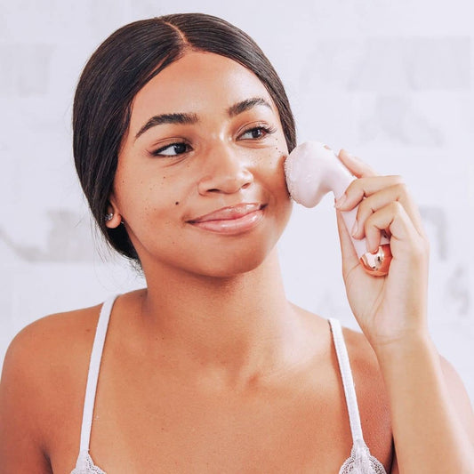 Silicone Facial Cleansing Brush Face Scrubber – Gentle, Deep & Hygienic Cleansing
