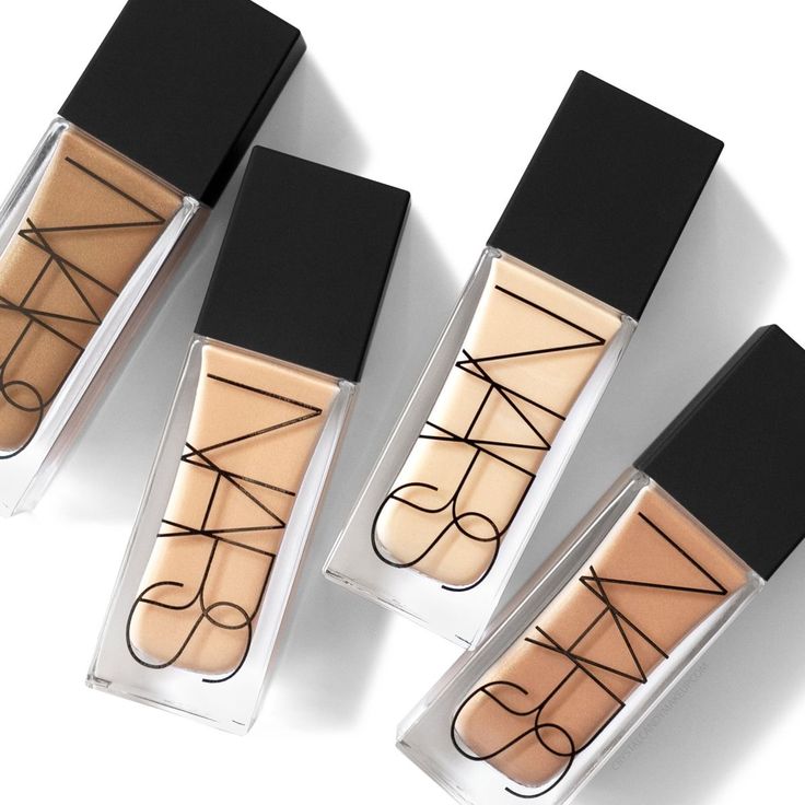NARS All Day Luminous Weightless Foundation