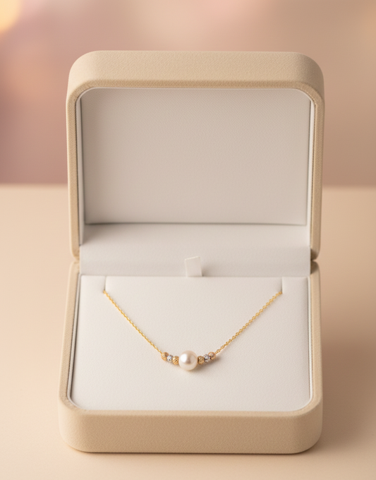 Classic Pearl Shine Necklace