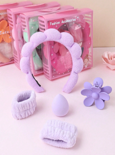 Cute Makeup Prep Essentials Set