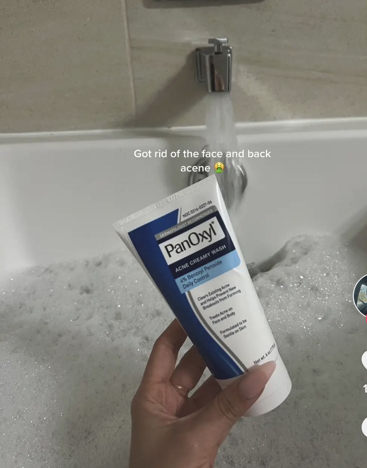 PanOxyl Acne Creamy Wash – 4% Benzoyl Peroxide (Daily Control) (120 g)